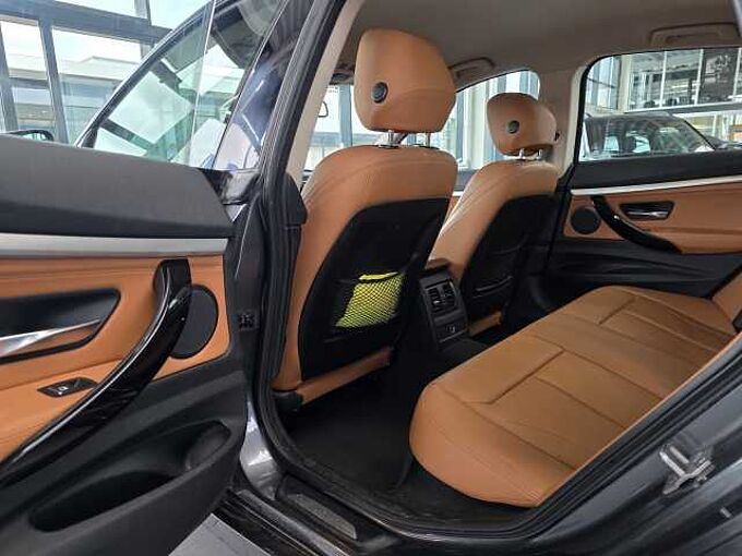BMW 320i Sportline 1.Hand/Auto./Navi/AHK/Leder/RFK