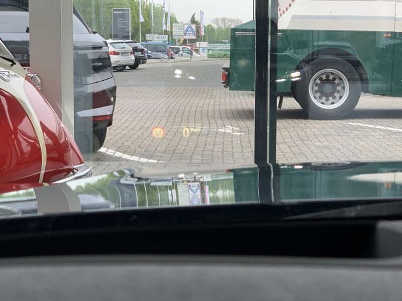 BMW 330e Advantage HUD LiveCo. Prof. Driv.