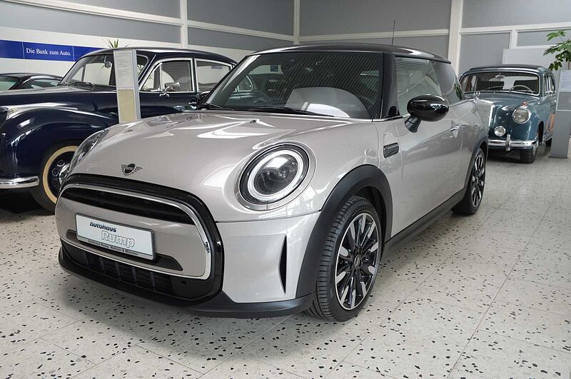 MINI 3-TÜRER Cooper Autom. Classic Trim