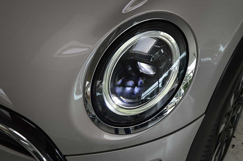 MINI 3-TÜRER Cooper Autom. Classic Trim