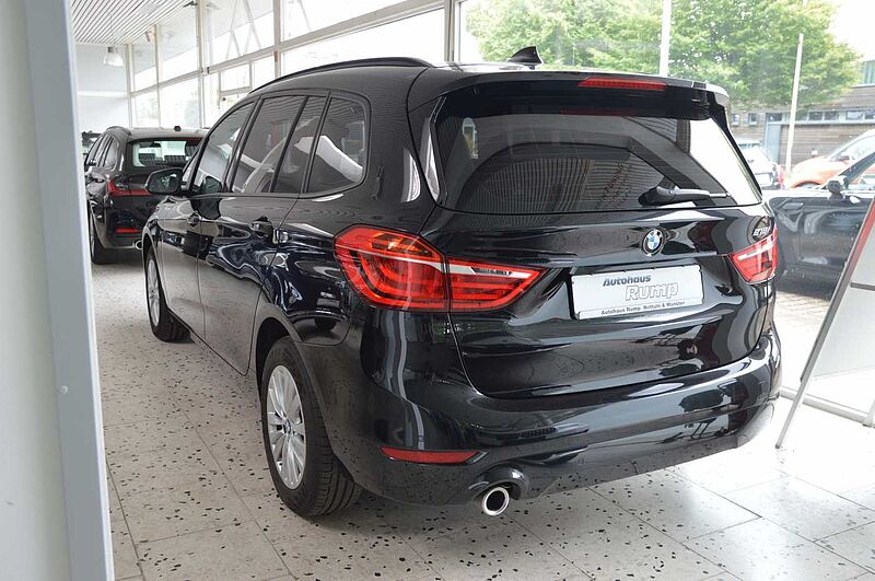 BMW 218i Gran Tourer 3. Sitzreihe, SD