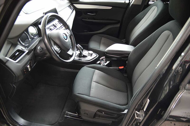 BMW 218i Gran Tourer 3. Sitzreihe, SD