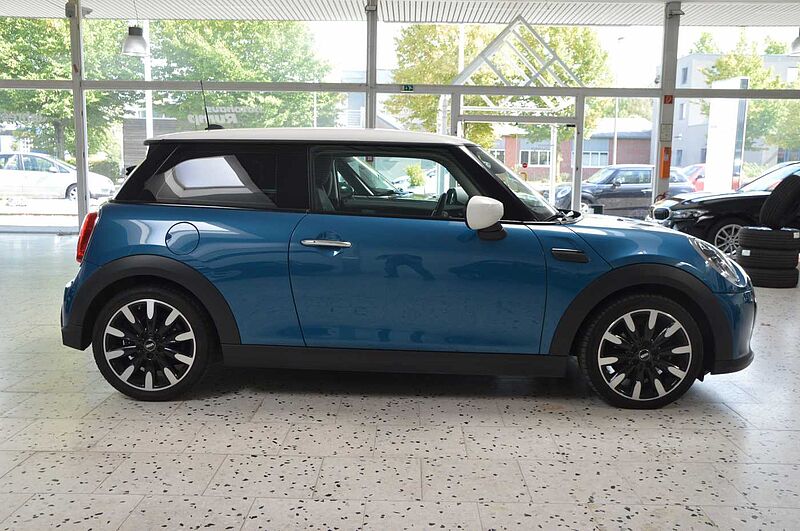 MINI 3-TÜRER Mini Cooper Aut. Classic Trim