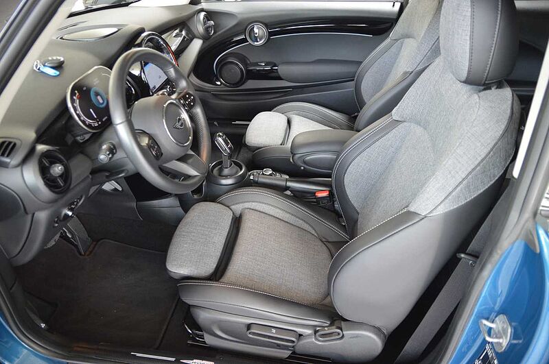 MINI 3-TÜRER Mini Cooper Aut. Classic Trim