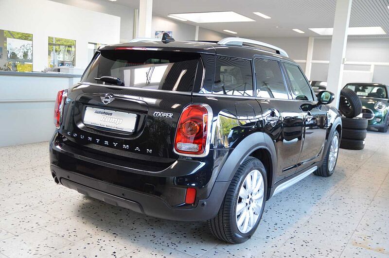 MINI COUNTRYMAN Cooper Aut. Pano.