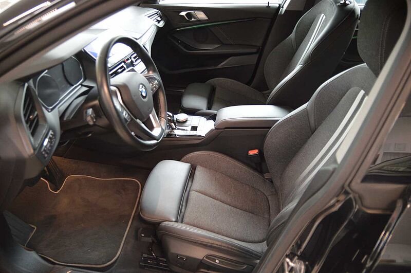 BMW 220i Gran Coupe Aut. Sport Line