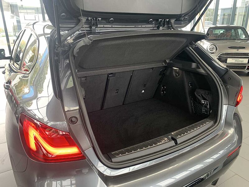 BMW 118i M Sport LED/LMHUD