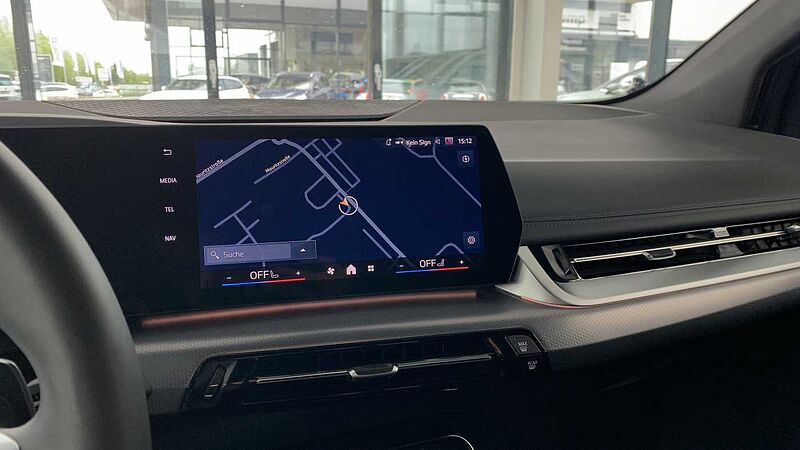 BMW 218i Active Tour. M-Sport NAVI/AHK/LM/H&K