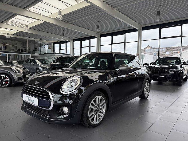 MINI COOPER D Seven Autom. /Navi/ Sportsitze