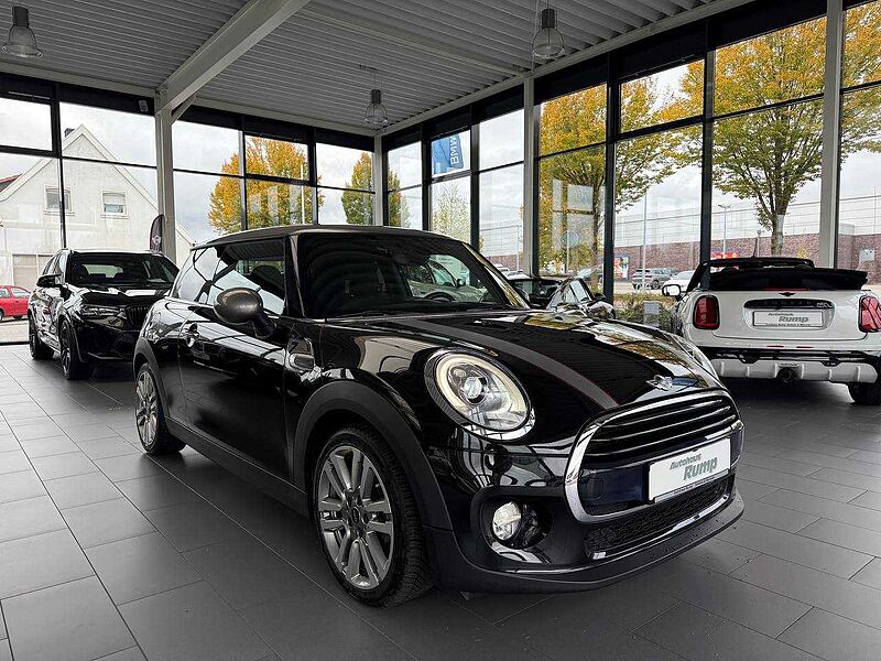 MINI COOPER D Seven Autom. /Navi/ Sportsitze