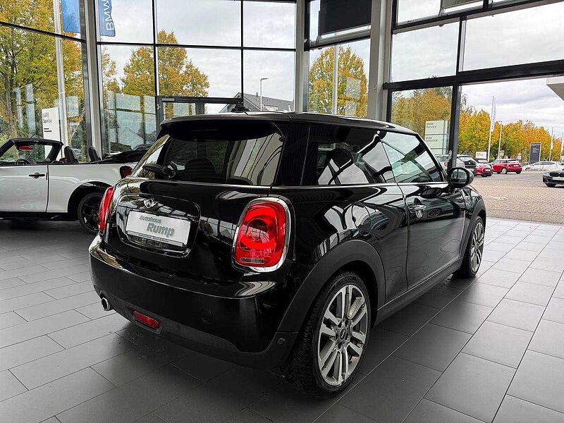 MINI COOPER D Seven Autom. /Navi/ Sportsitze