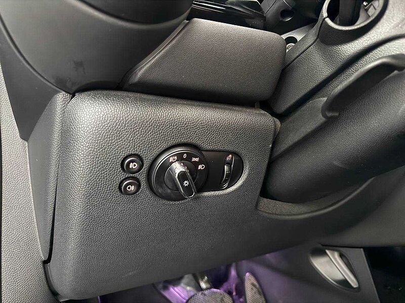 MINI COOPER D Seven Autom. /Navi/ Sportsitze