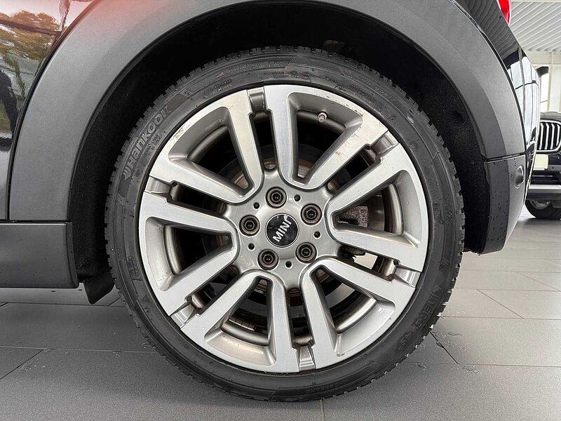 MINI COOPER D Seven Autom. /Navi/ Sportsitze