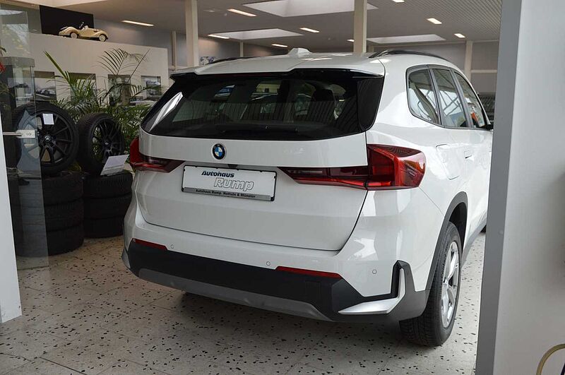BMW X1 18i sDrive