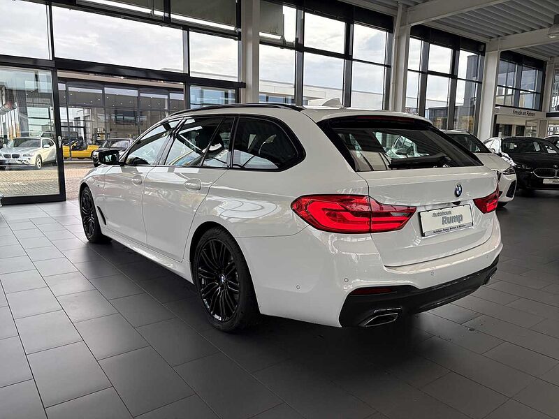 BMW 520D Touring M-Sport Pano/Leder/LM-19/AHK