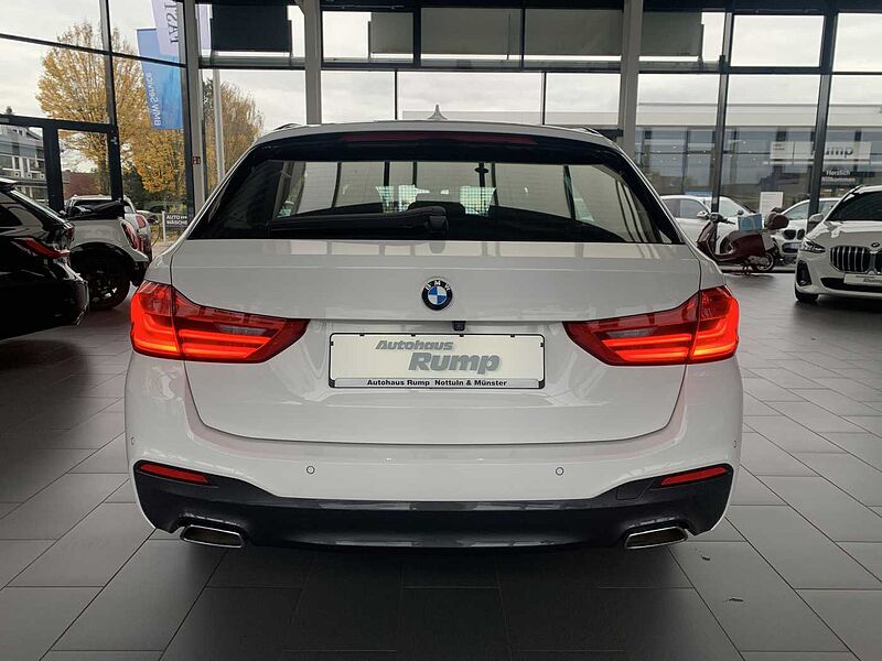 BMW 520D Touring M-Sport Pano/Leder/LM-19/AHK