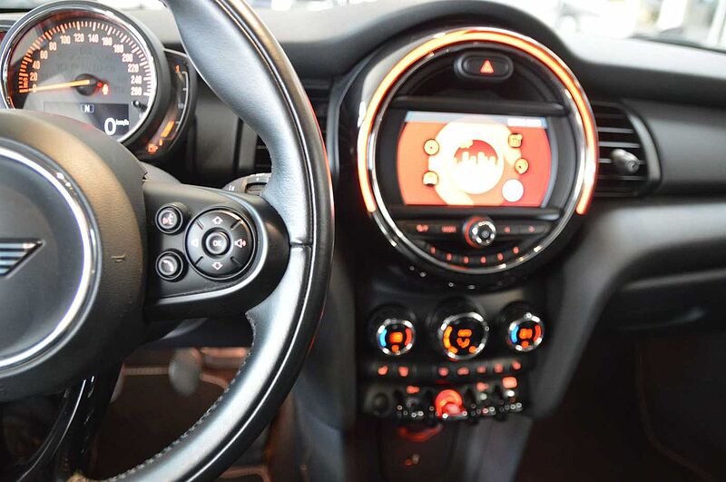 MINI 3-TÜRER Mini One Blackline