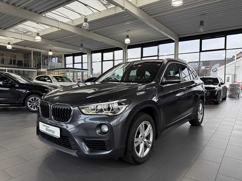 BMW X1 sDrive18i Aut. Advantage LED / NAVI / RFK