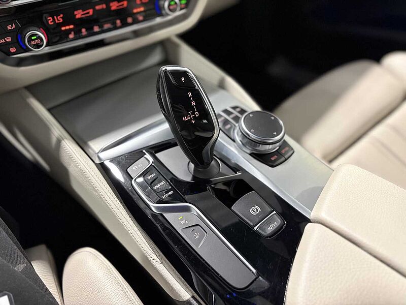 BMW 640i  Gran Turismo M Paket/SHZ/Navi Pro