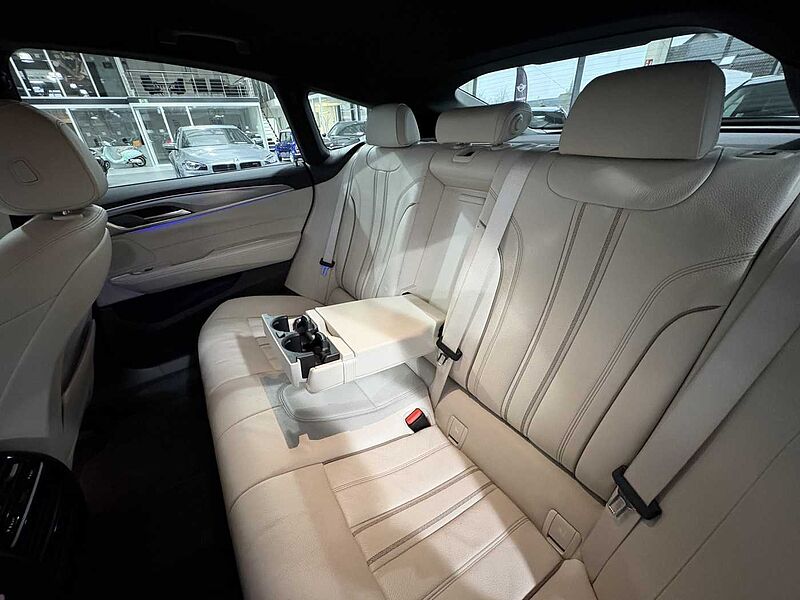 BMW 640i  Gran Turismo M Paket/SHZ/Navi Pro