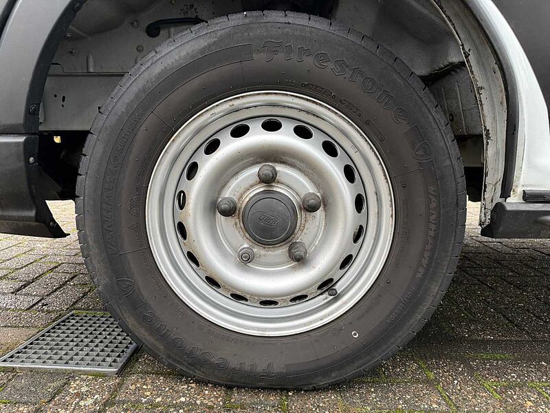 Ford Transit Doka Pritsche