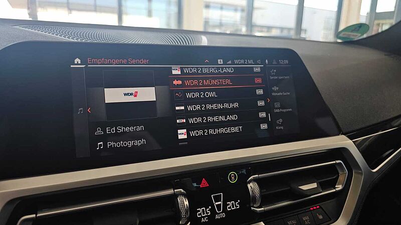 BMW M340i Touring xDrive ACC / HUD / PANO / Keyless