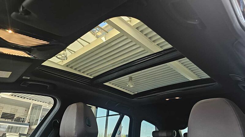 BMW M340i Touring xDrive ACC / HUD / PANO / Keyless