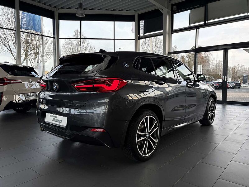 BMW X2 sDrive18i M-Sport / LED / Aut.