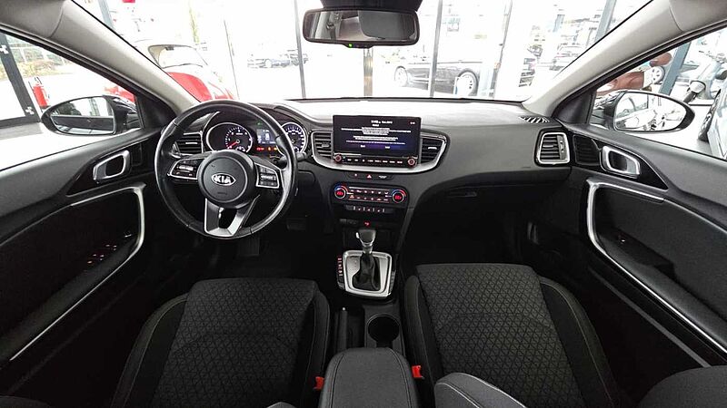 Kia cee'd / Ceed Automatik | AHK | SHZ | NAVI