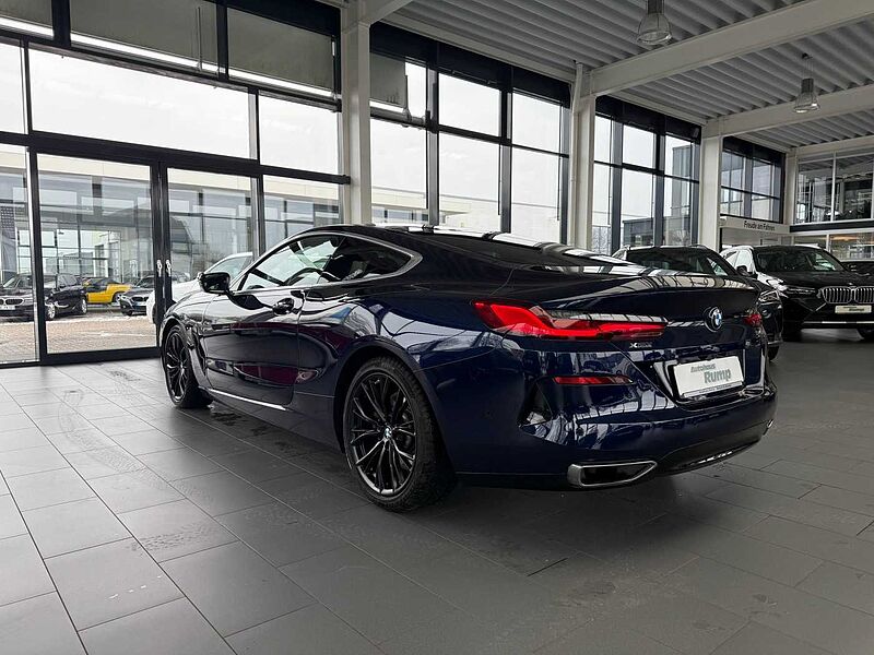 BMW 840d xDrive Coupe Driv. Prof. / Park+ / HUD / Laser