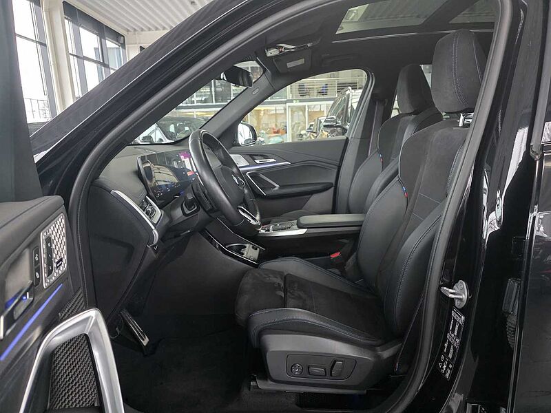 BMW X1 xDrive20d M-Sport/Panorama/AHK/GJR/HK/19'