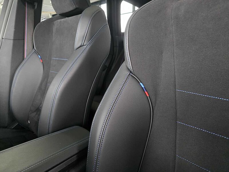 BMW X1 xDrive20d M-Sport/Panorama/AHK/GJR/HK/19'