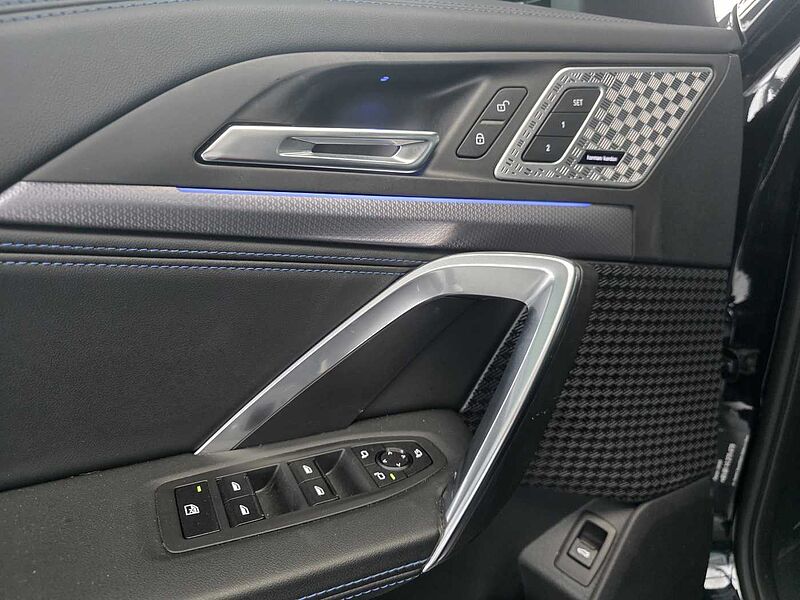 BMW X1 xDrive20d M-Sport/Panorama/AHK/GJR/HK/19'