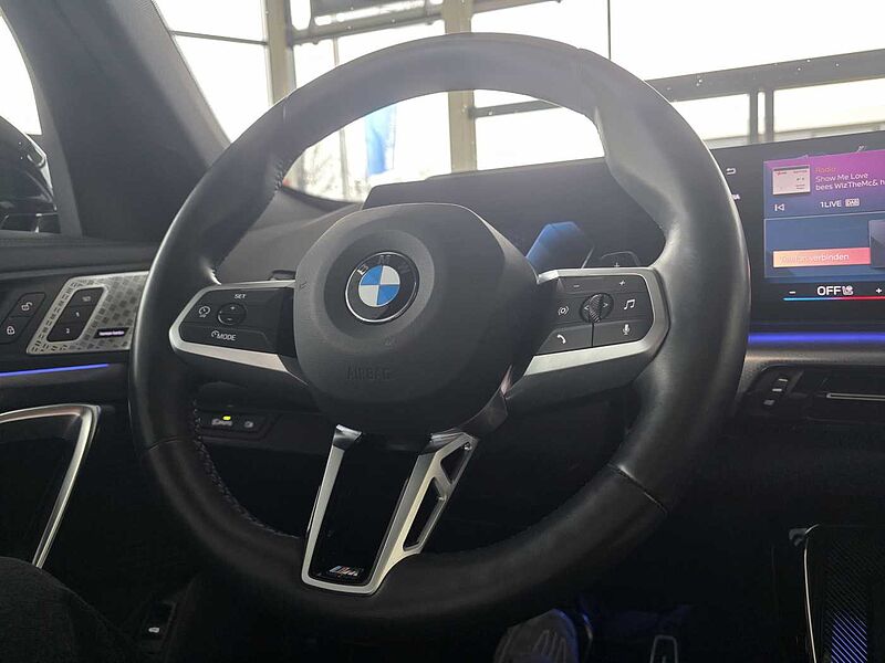 BMW X1 xDrive20d M-Sport/Panorama/AHK/GJR/HK/19'