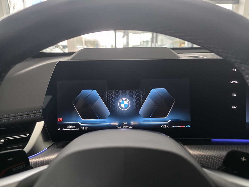 BMW X1 xDrive20d M-Sport/Panorama/AHK/GJR/HK/19'