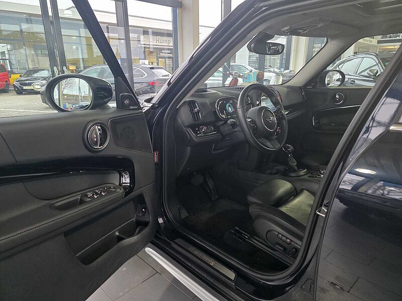MINI Cooper SE Countryman All4 Aut. Trim / Pano / HUD / H&K / ACC
