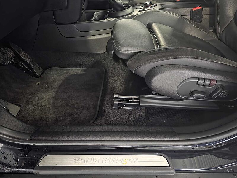 MINI Cooper SE Countryman All4 Aut. Trim / Pano / HUD / H&K / ACC