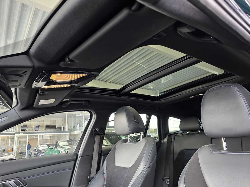 BMW 330d Touring. M Sport HUD/Drive. Prof. /AHK/PANO