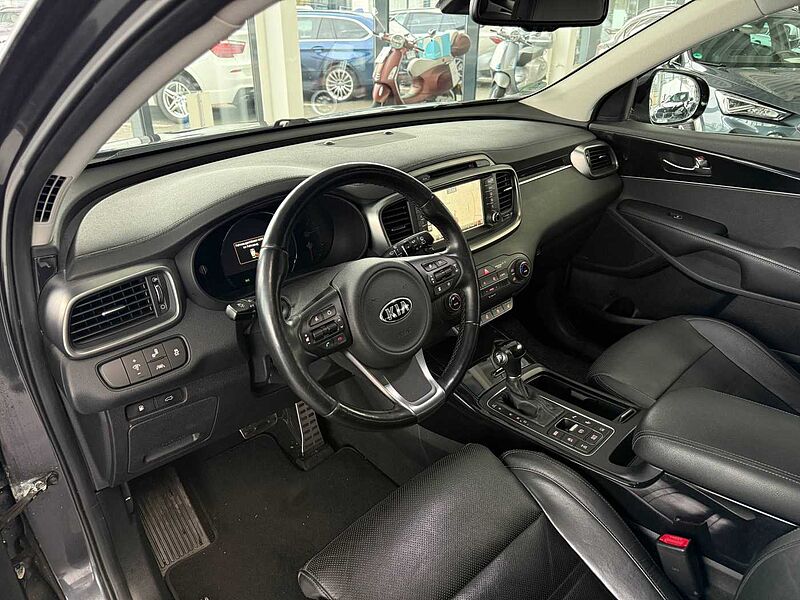 Kia Sorento Platinum Panorama/Sitzebelüftung/RFK/GJR