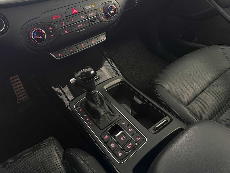 Kia Sorento Platinum Panorama/Sitzebelüftung/RFK/GJR