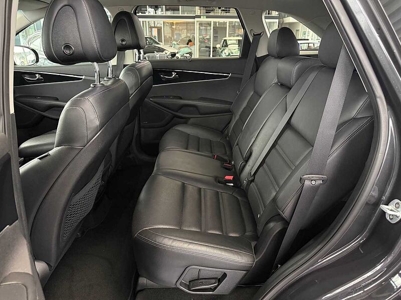 Kia Sorento Platinum Panorama/Sitzebelüftung/RFK/GJR