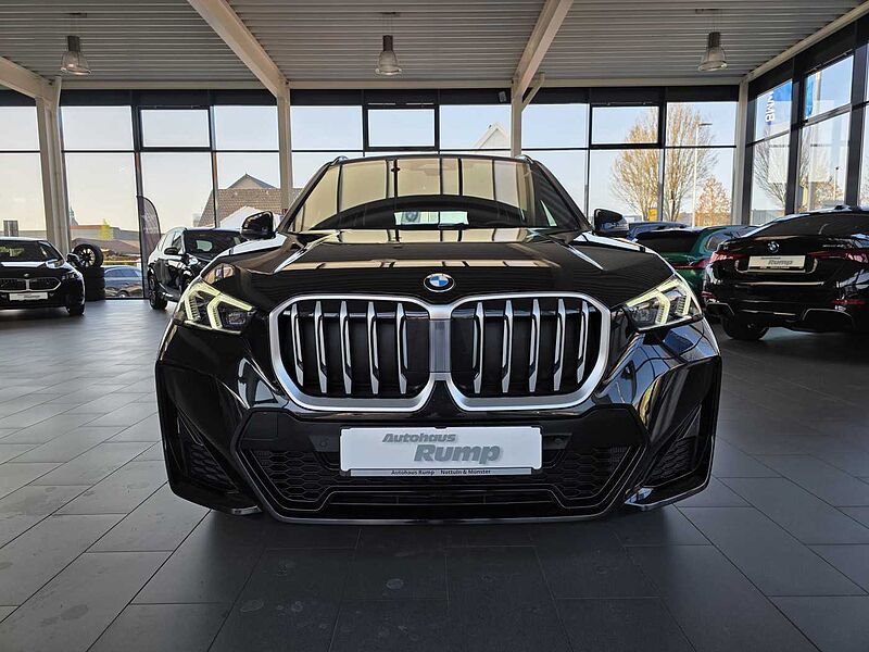 BMW X1 sDrive18i M Sportpaket / Adapt. LED / Keyless