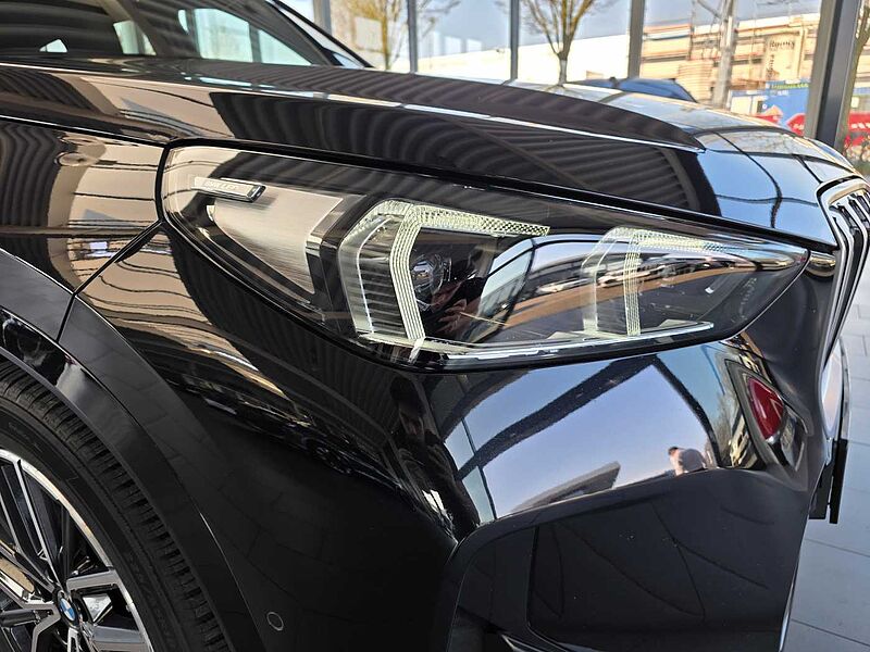 BMW X1 sDrive18i M Sportpaket / Adapt. LED / Keyless