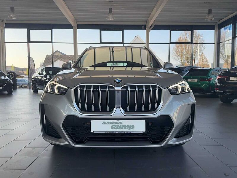 BMW X1 sDrive18i M Sportpaket / Adapt. LED / Keyless