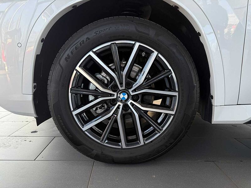 BMW X1 sDrive 18i M Sportpaket / Adapt. LED / Keyless