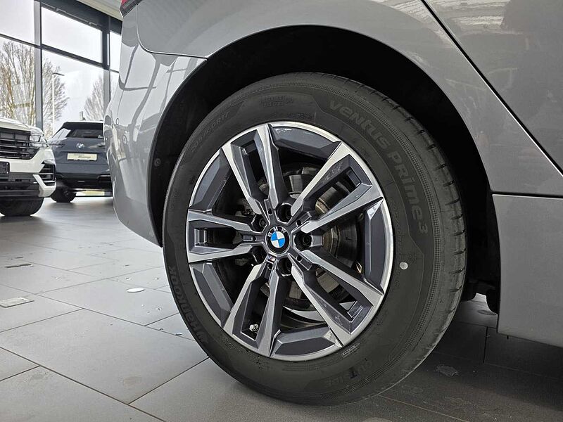 BMW 218i Active Tourer M-Sport LED/Rück-Cam. /Navi