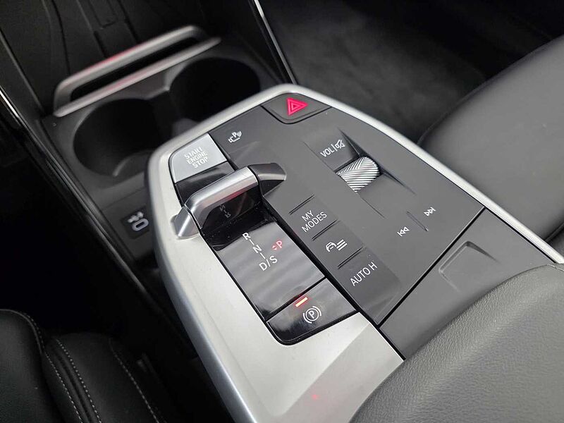 BMW 218i Active Tourer M-Sport LED/Rück-Cam. /Navi