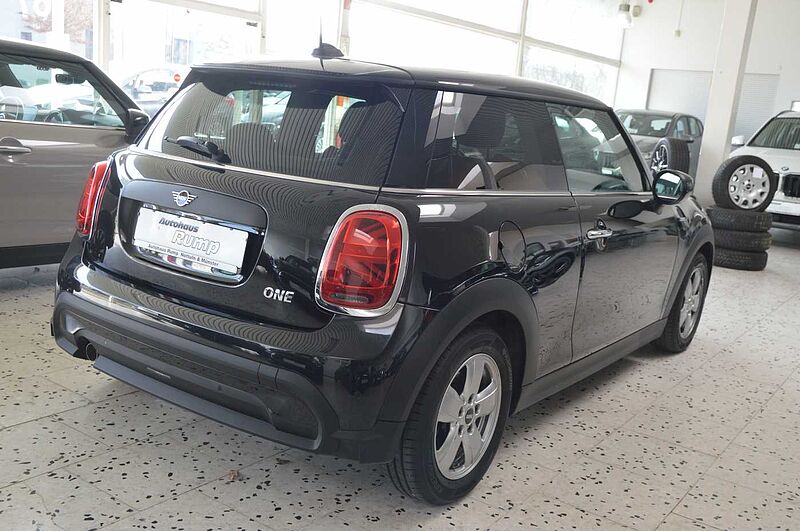 MINI ONE 3trg. Autom. Navi