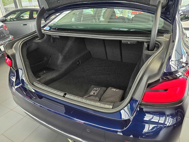 BMW 530d xDrive Aut. Luxury Line Drive. Prof. Std. hz. HUD