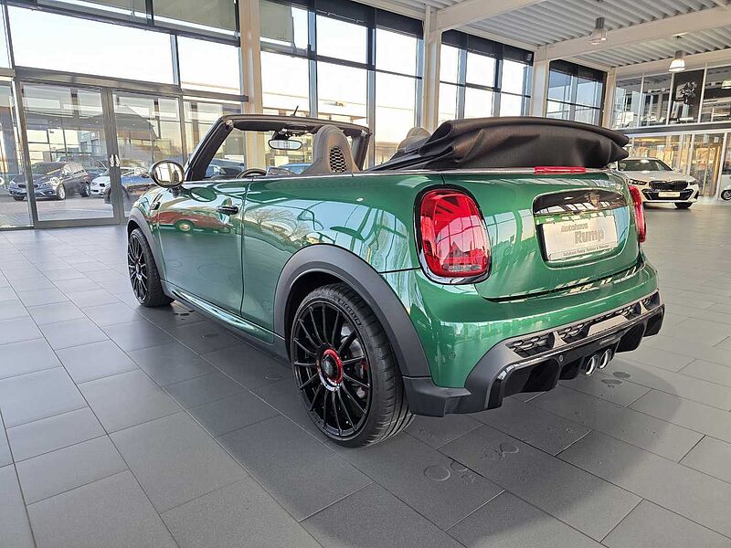 MINI John Cooper Works Cabrio Aut. JCW Trim